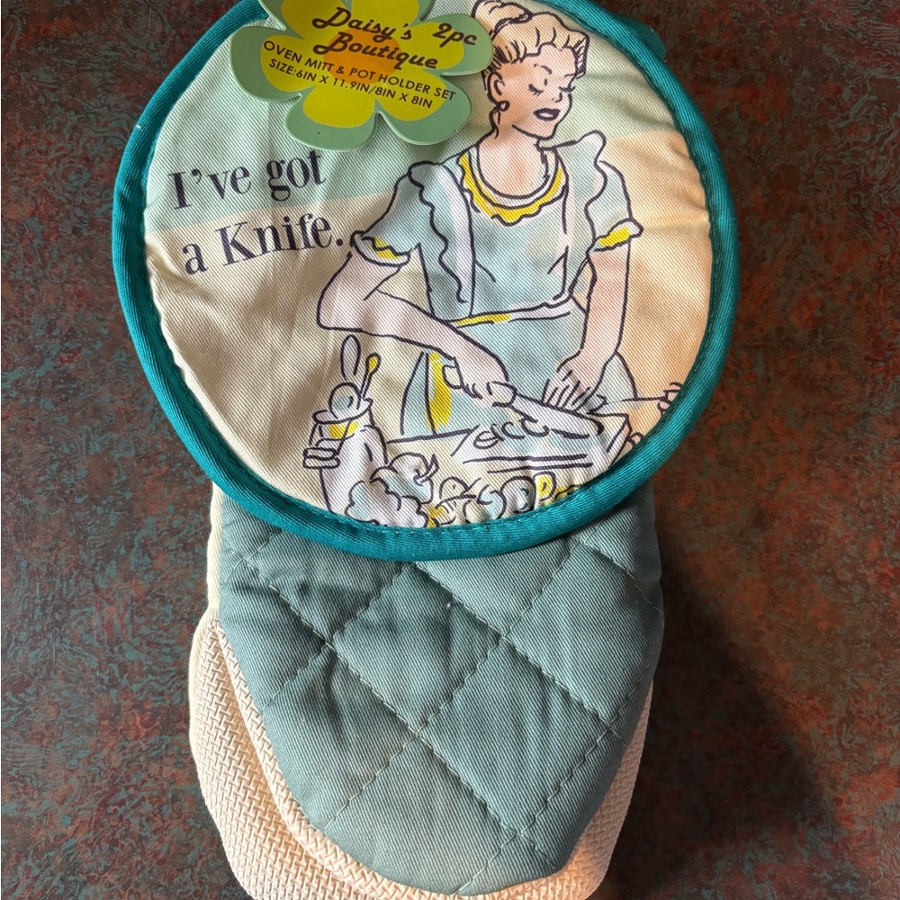 Daisys Boutique Teal and Cream Retro Kitchen Oven Mitt & Pot Holder Set